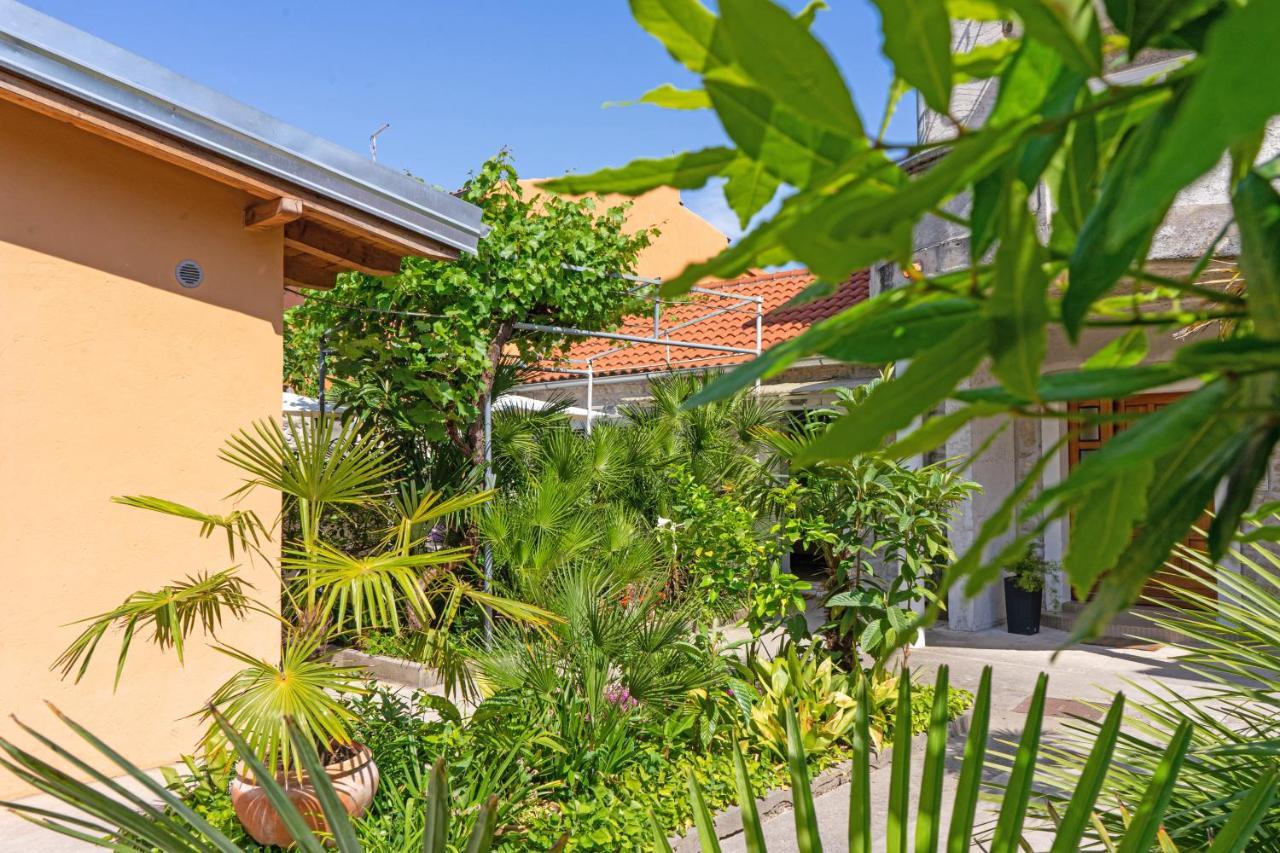 זאדאר Eleonora Apartments מראה חיצוני תמונה